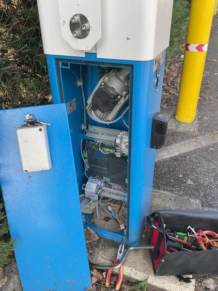 Reparation d'ne barrière levante percutée : une urgence à traiter rapidement