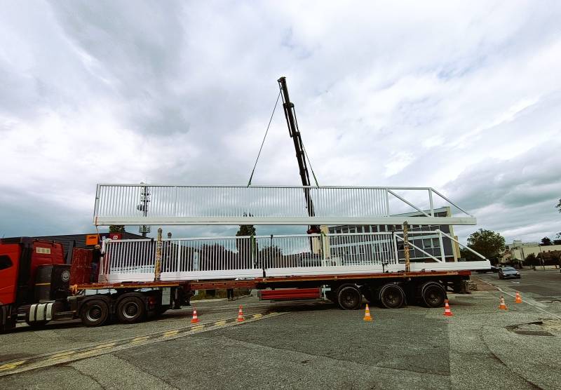 Installation de portails autoportants dans les zones artisanales près de Villefranche-sur-Saône