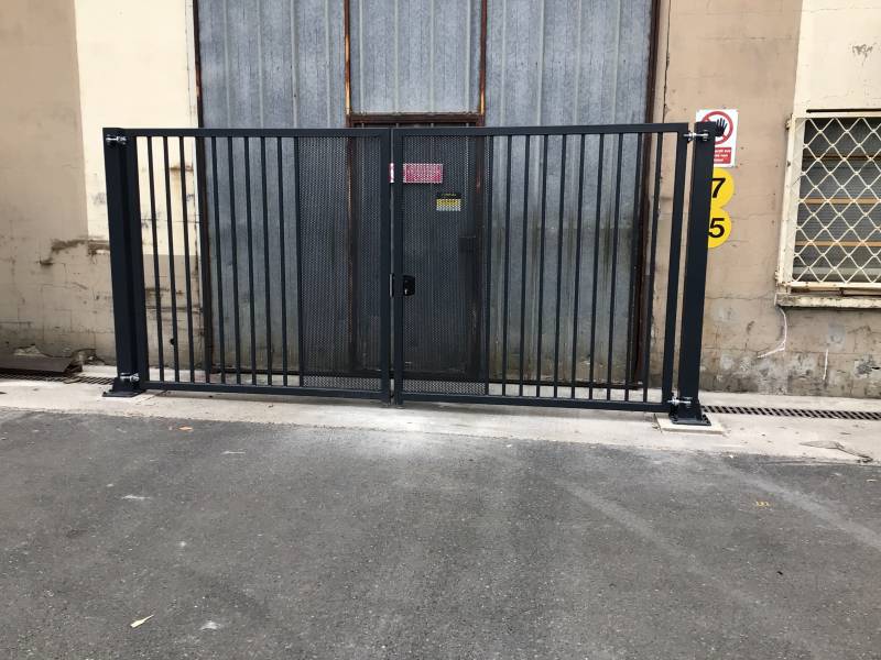 Plusieurs portails double vantaux Meyzieu près de Lyon
