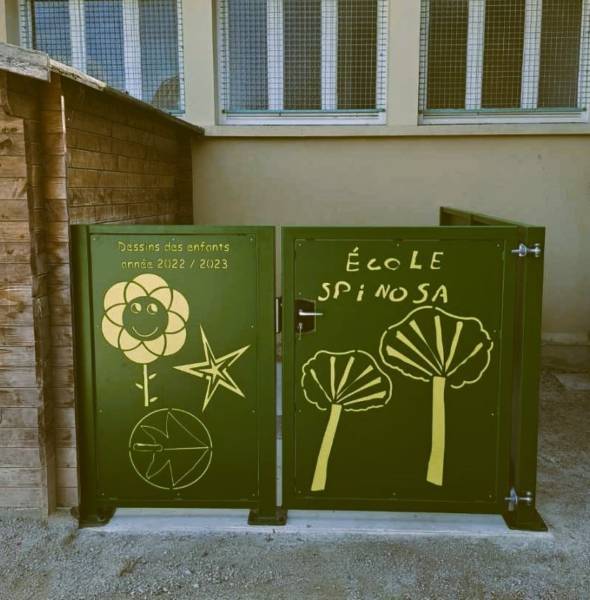 Fabrication et pose de portillon pivotant sur mesure personnalisé à Saint-Bernard près de Villefranche-sur-Saône